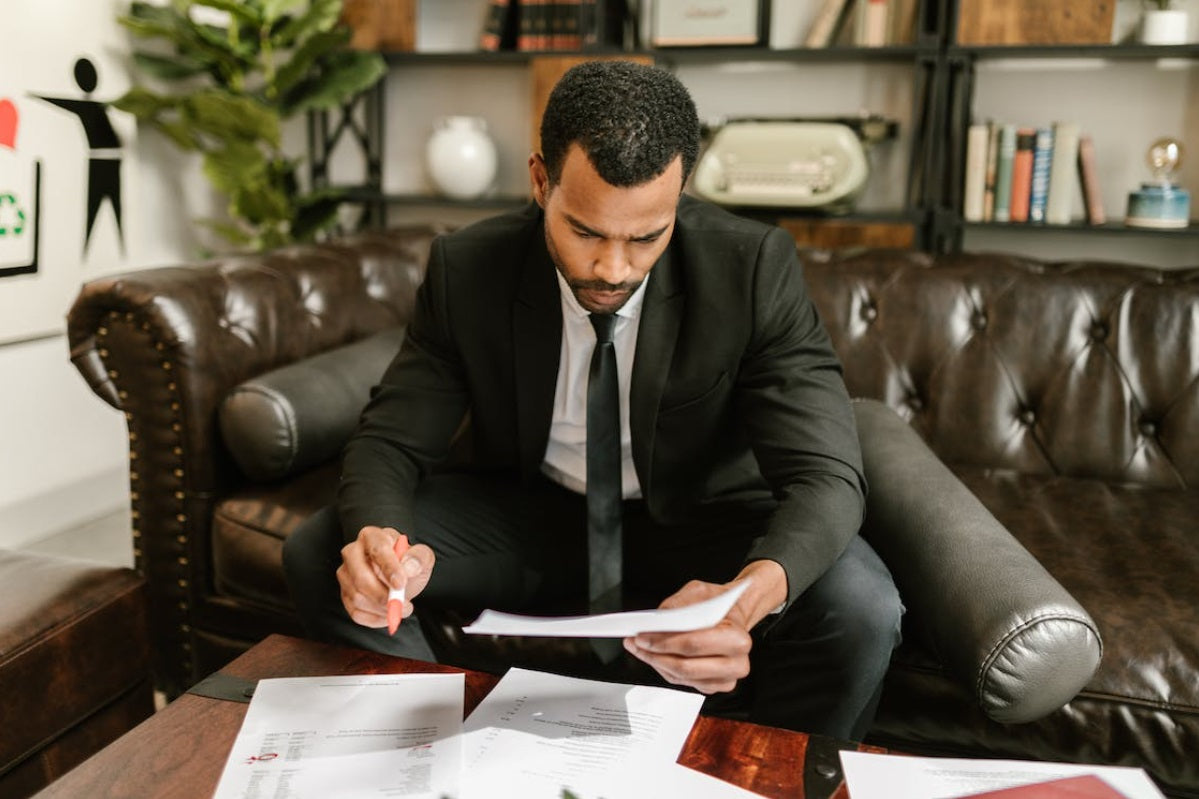 The impact of Leather Sofas in the office