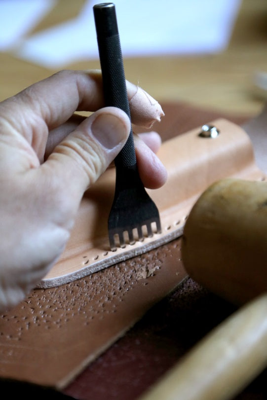 How leather sofa is made