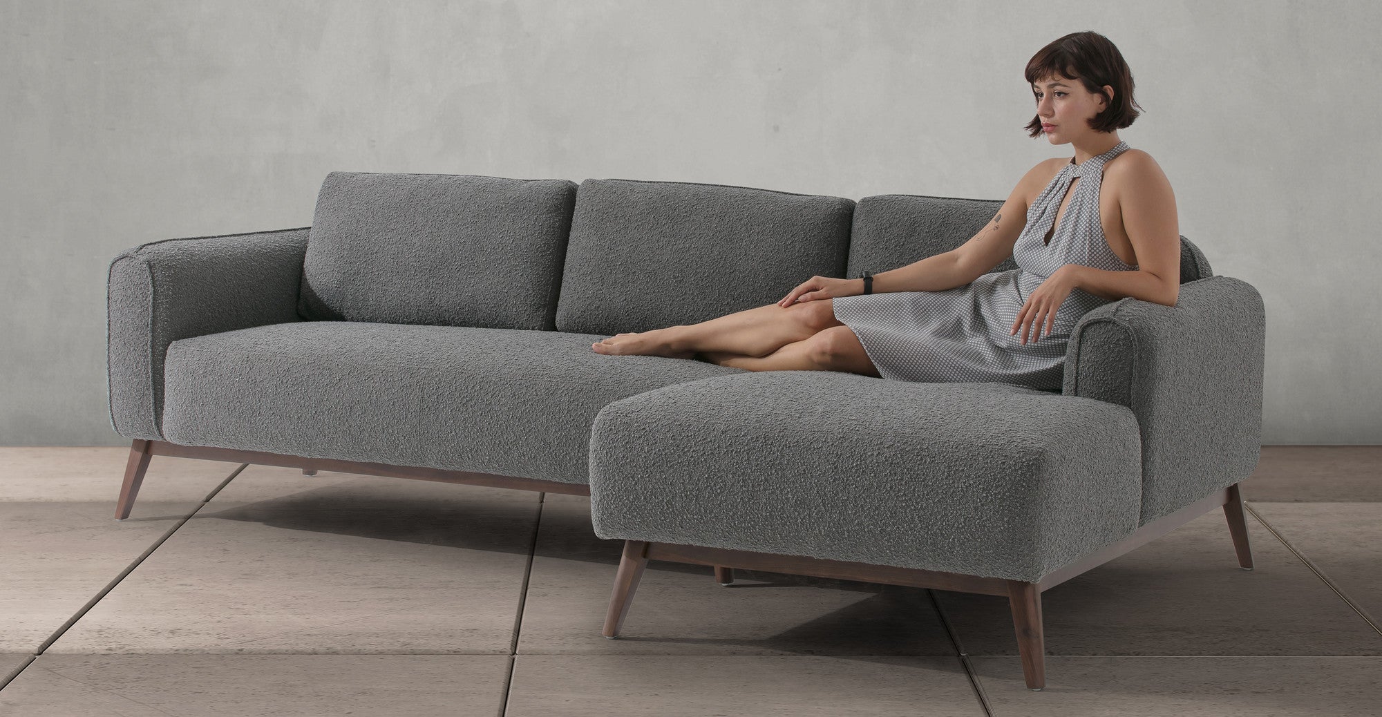 Metro 100" Sectional Sofa Right - Gris Boucle