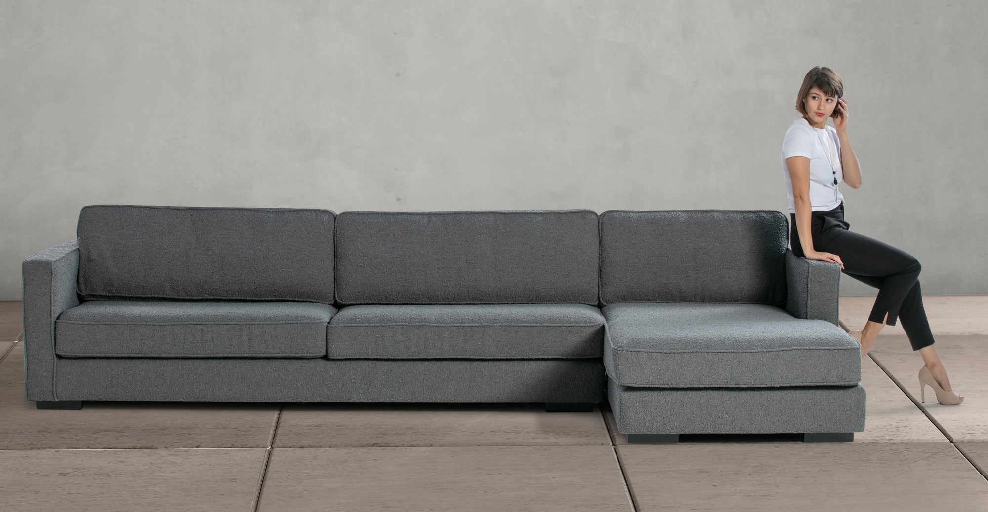 Architect 133" Sectional Sofa Sectional Right- Gris Boucle